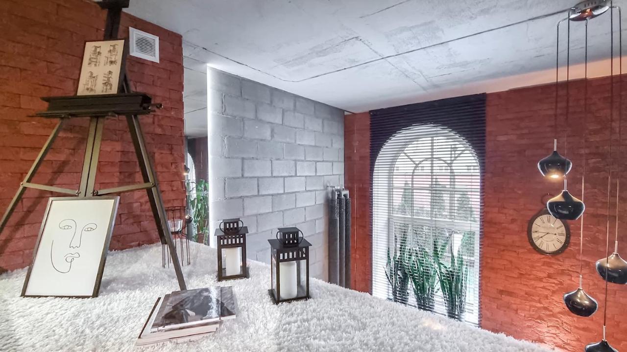 Nice Two-Level Loft In Tobaco Park Лодзь Екстер'єр фото